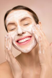 Curso especializado en skincare para rosácea